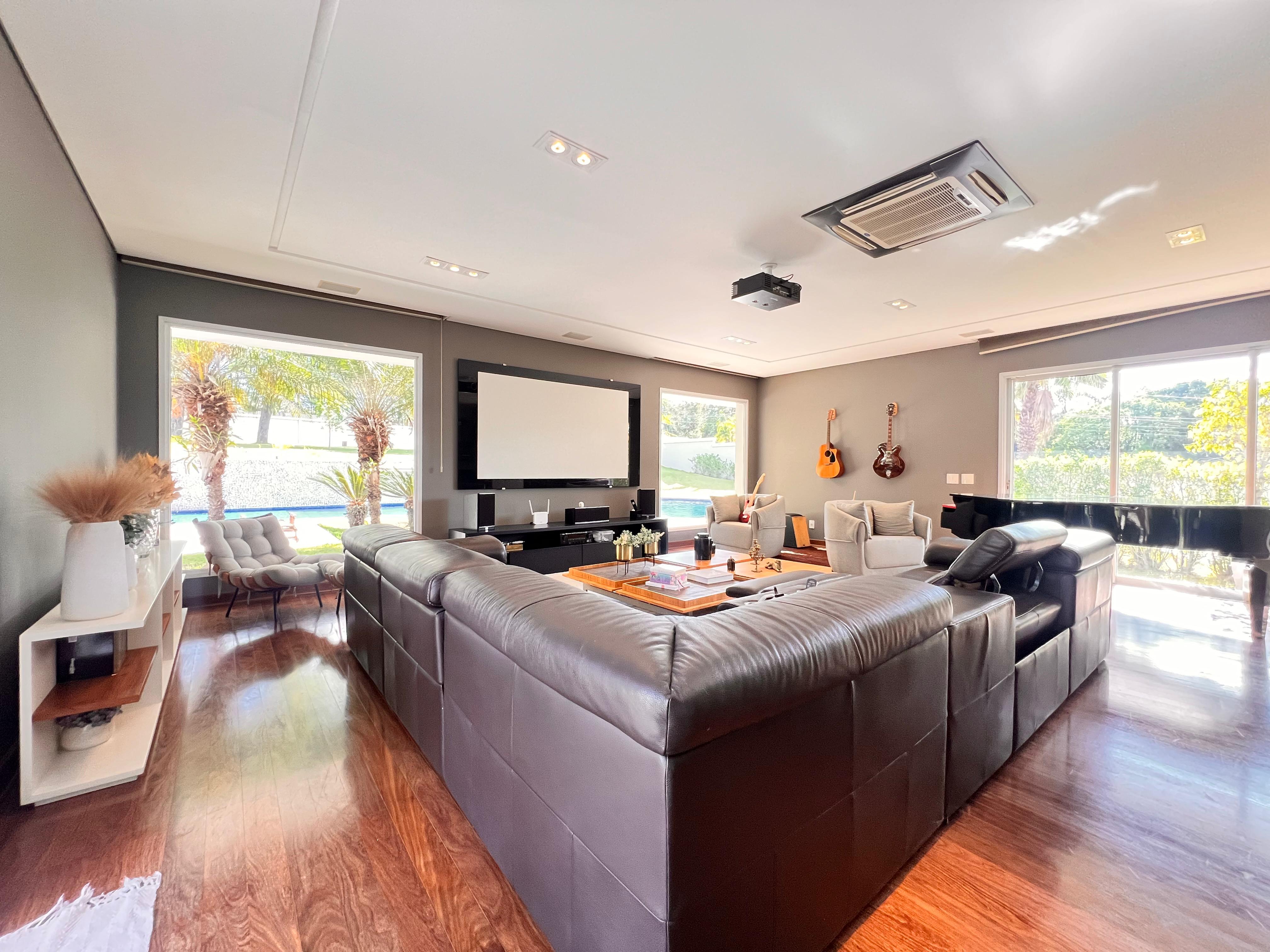 Casa com 4 dormit&oacute;rios &agrave; venda,810m&sup2; - Condom&iacute;nio Santa Maria - Votorantim - SP Rodovia João Leme dos Santos Votorantim - 