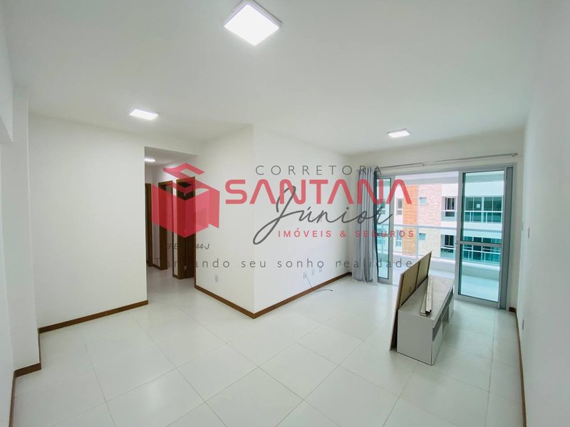 Apartamento Nascente com 3/4, sendo 2 Suítes no Jardim Aeroporto Rua Itamarajú Lauro de Freitas - 