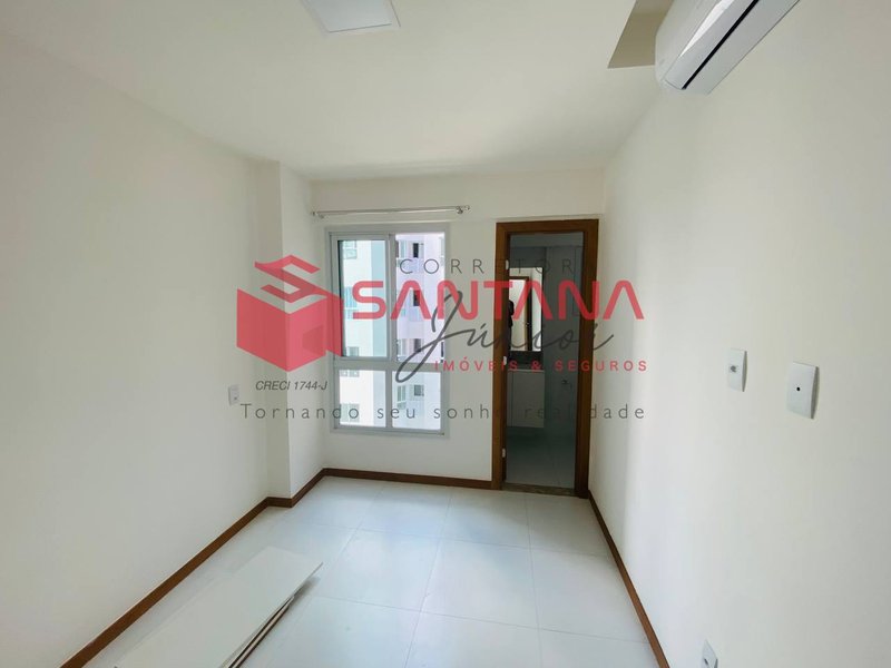 Apartamento Nascente com 3/4, sendo 2 Suítes no Jardim Aeroporto Rua Itamarajú Lauro de Freitas - 