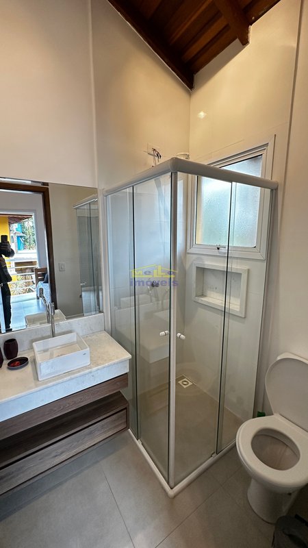 Casa dentro de condomínio central para locação anual Rua Hilarião Crisólogo de Mattos São Sebastião - 