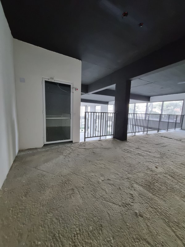 ALUGA-SE 390M2 – TÉRREO Edifício NOVO – ACESSO A RUA – VAGAS – CONSUMIDORES AOS MILHARES Rua do Estilo Barroco São Paulo - 