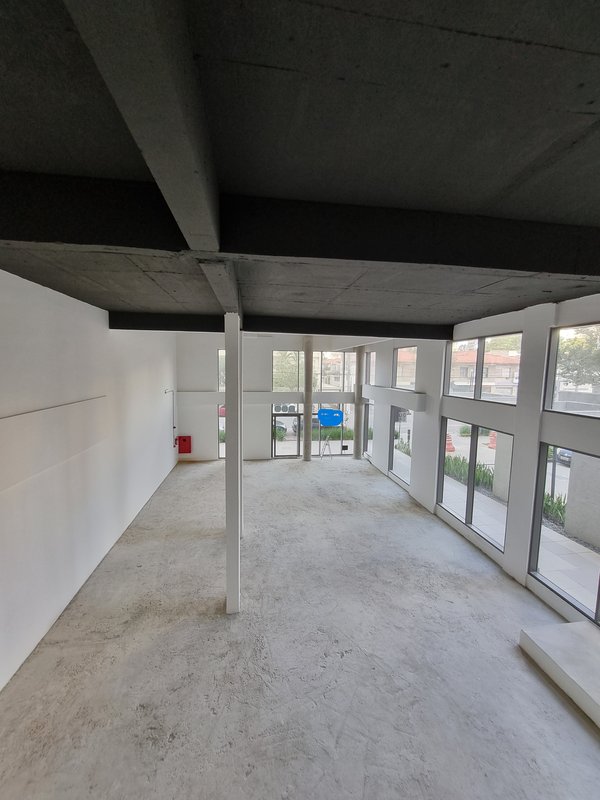 ALUGA-SE 390M2 – TÉRREO Edifício NOVO – ACESSO A RUA – VAGAS – CONSUMIDORES AOS MILHARES Rua do Estilo Barroco São Paulo - 