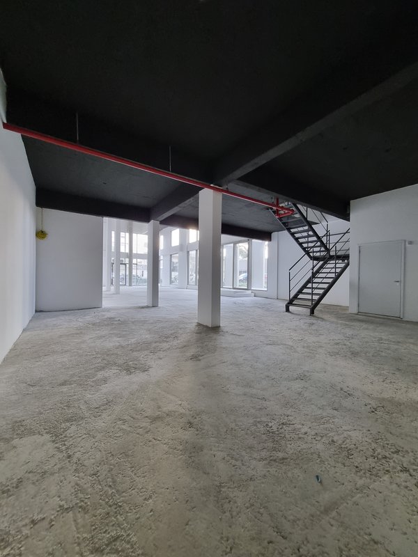 ALUGA-SE 390M2 – TÉRREO Edifício NOVO – ACESSO A RUA – VAGAS – CONSUMIDORES AOS MILHARES Rua do Estilo Barroco São Paulo - 