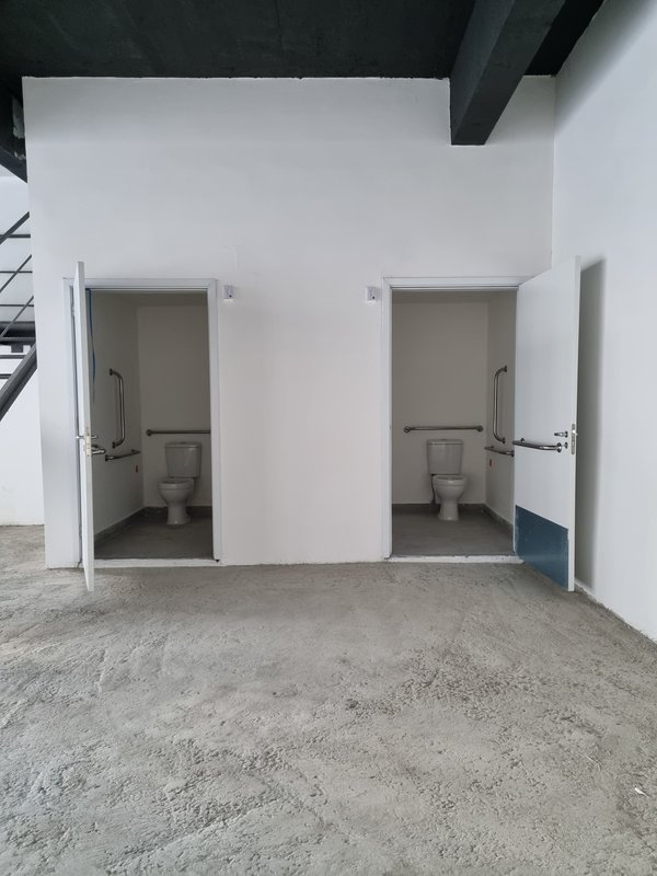 ALUGA-SE 390M2 – TÉRREO Edifício NOVO – ACESSO A RUA – VAGAS – CONSUMIDORES AOS MILHARES Rua do Estilo Barroco São Paulo - 