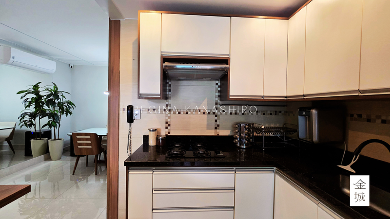 Apartamento no Cris Village | 90m² | 3 Quartos (2 Suítes) | Villela & Carvalho Quadra 210 Brasília - 