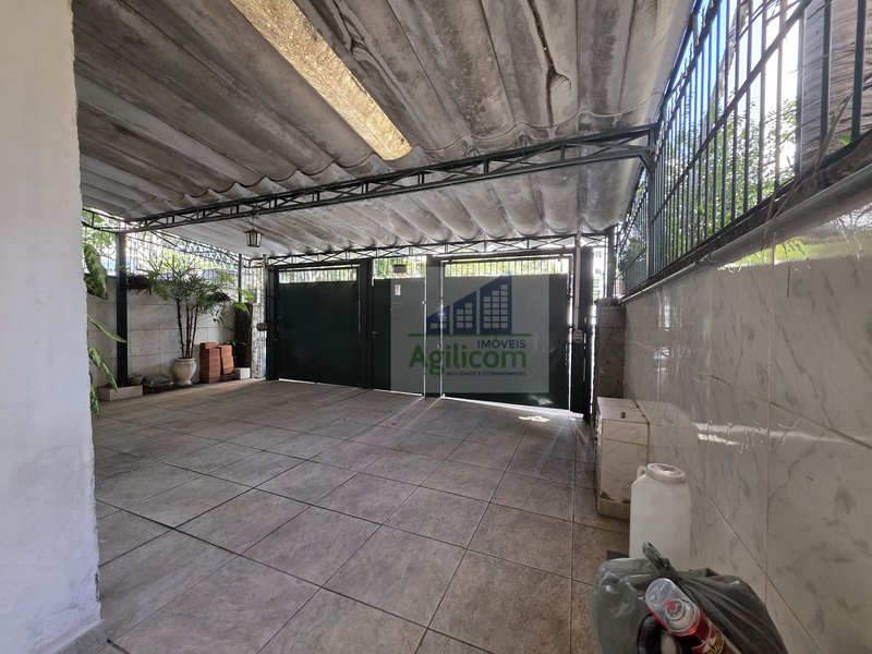 SOBRADO PARA LOCAÇÃO EM JARDIM DAS ACÁCIAS COM 3 DORMITÓRIOS Rua Andréa Paulinetti São Paulo - 