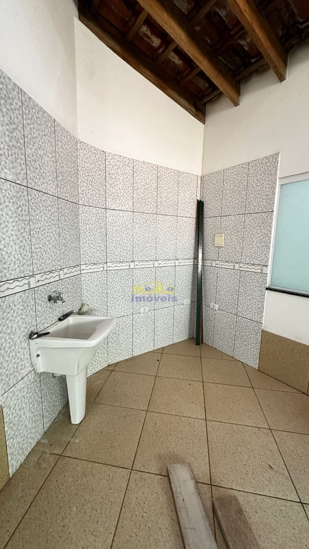 Casa independente para locação anual na estrada da beira rio; Estrada Beira Rio São Sebastião - 