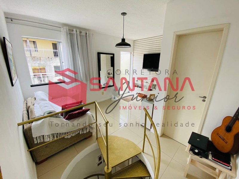 Apartamento Cobertura 3/4 em Lauro de Freitas Avenida Professor Theócrito Batista Lauro de Freitas - 