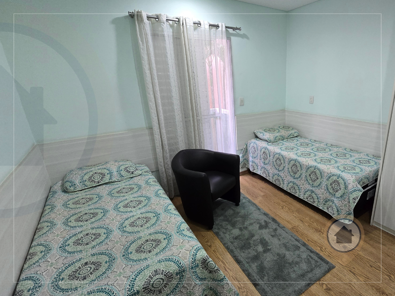 SOBRADO À VENDA COM 435 M² | 4 QUARTOS | 4 SUÍTES | 7 BANHEIROS | 3 VAGAS | JD MAIA/GRU! Rua Soldado Elias Vitorino de Souza Guarulhos - 