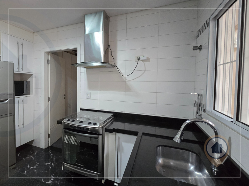 SOBRADO À VENDA COM 435 M² | 4 QUARTOS | 4 SUÍTES | 7 BANHEIROS | 3 VAGAS | JD MAIA/GRU! Rua Soldado Elias Vitorino de Souza Guarulhos - 