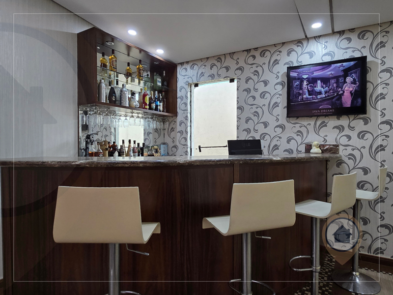 SOBRADO À VENDA COM 435 M² | 4 QUARTOS | 4 SUÍTES | 7 BANHEIROS | 3 VAGAS | JD MAIA/GRU! Rua Soldado Elias Vitorino de Souza Guarulhos - 