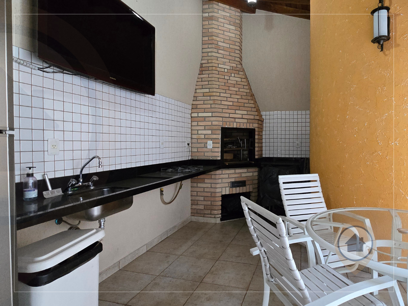 SOBRADO À VENDA COM 435 M² | 4 QUARTOS | 4 SUÍTES | 7 BANHEIROS | 3 VAGAS | JD MAIA/GRU! Rua Soldado Elias Vitorino de Souza Guarulhos - 