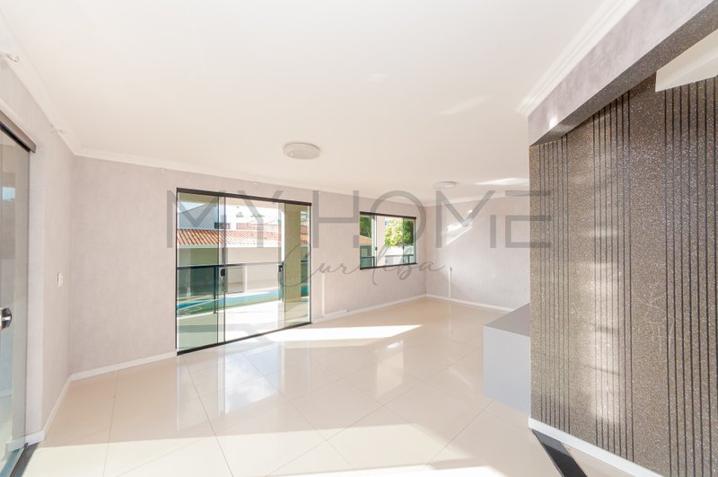 Casa com piscina à venda em Santa Felicidade Rua Pedro Ivo Campos Curitiba - 