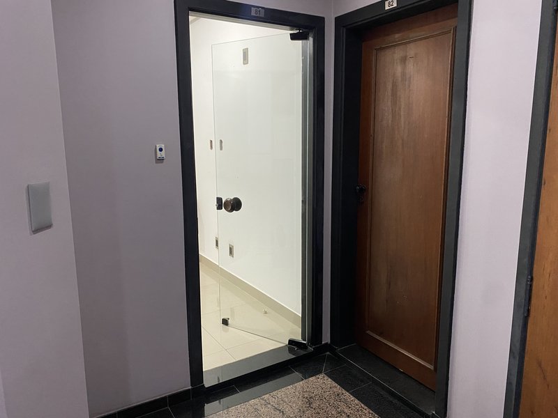 Excelente sala comercial para locação - Vila Nova - Santos - SP Rua Bittencourt Santos - 