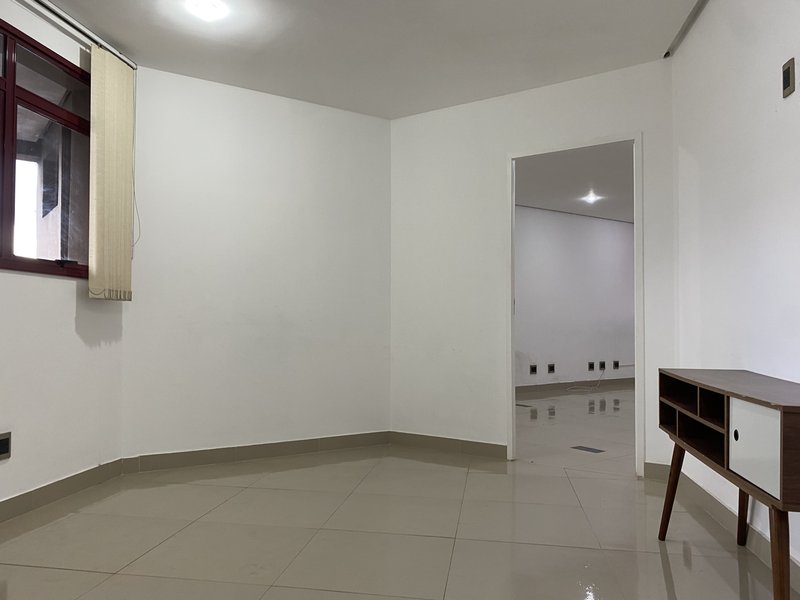 Excelente sala comercial para locação - Vila Nova - Santos - SP Rua Bittencourt Santos - 