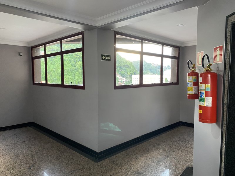 Excelente sala comercial para locação - Vila Nova - Santos - SP Rua Bittencourt Santos - 