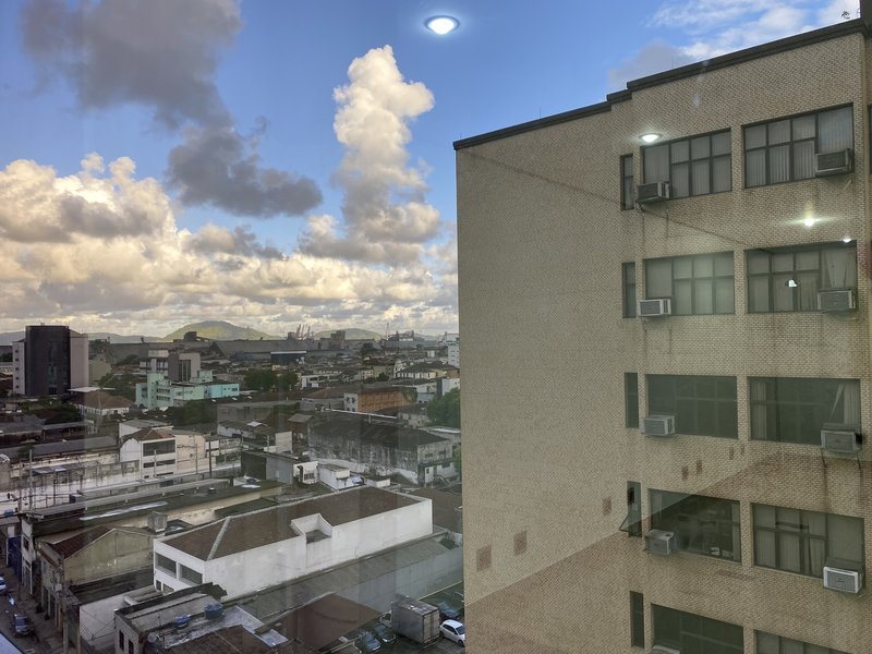 Excelente sala comercial para locação - Vila Nova - Santos - SP Rua Bittencourt Santos - 