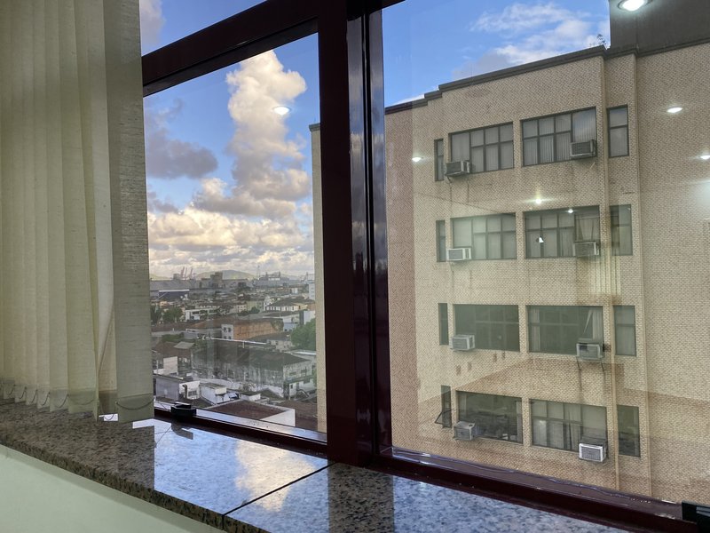 Excelente sala comercial para locação - Vila Nova - Santos - SP Rua Bittencourt Santos - 
