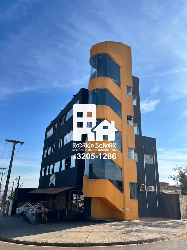 🏢 Prédio Comercial de Esquina à Venda ou Locação – Bairro Santa Rita - Tatuí - 