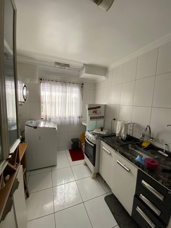 Apartamento 2 Dormitórios Cond. Uirapuru - Mogi das Cruzes - 
