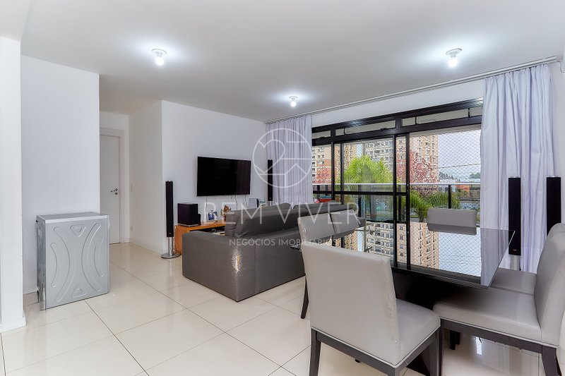 Apartamento cond Clube Ecoville, 105m², 03 quartos, área externa, piscina aquecida Rua Monsenhor Ivo Zanlorenzi Curitiba - 