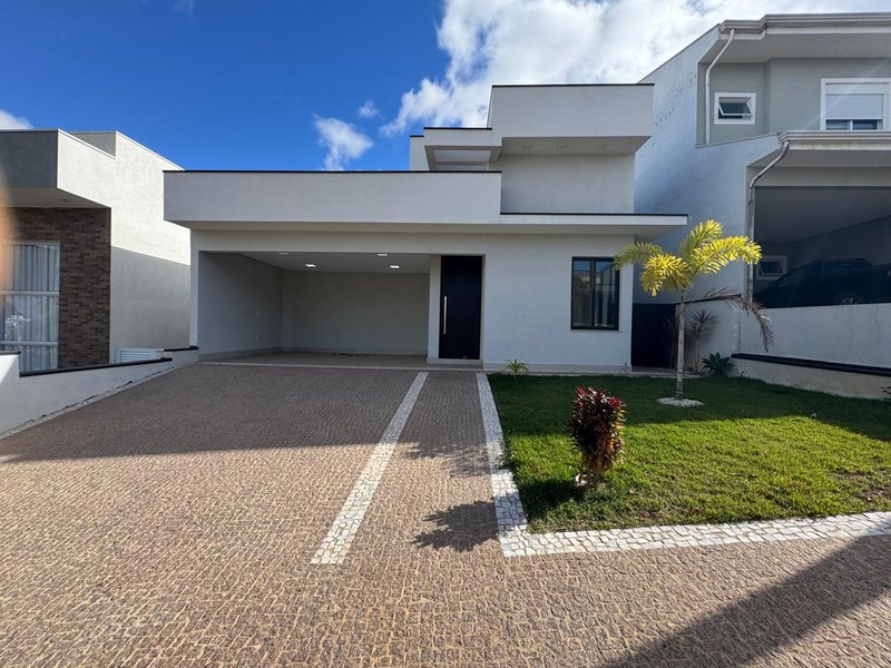 Casa térrea à venda no Swiss Park Rodovia Anhangüera Campinas - 