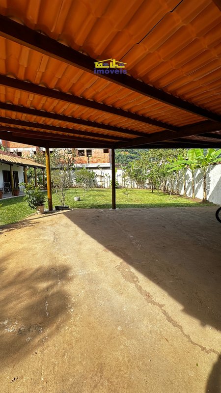 Casa á venda em uma travessa da Estrada do cascalho Estrada do Cascalho São Sebastião - 