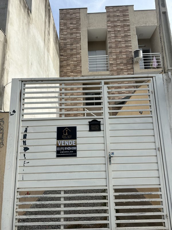 CASA INDIVIDUAL STO ANTONIO Rua Robert Nesta Marley Franco da Rocha - 
