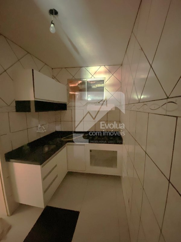 Vendo R$ 150.000 Casa 1º Andar, 2/4  - Itapuã - Salvador  Salvador - 
