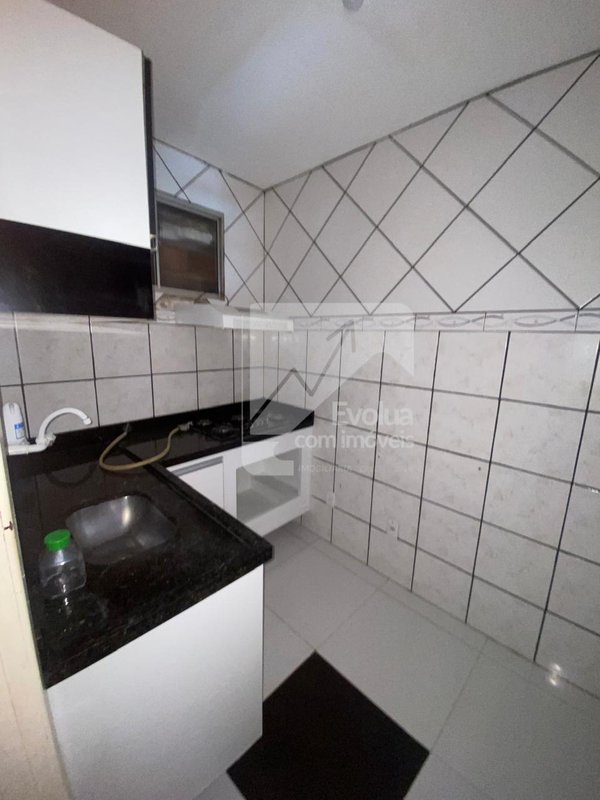 Vendo R$ 150.000 Casa 1º Andar, 2/4  - Itapuã - Salvador  Salvador - 