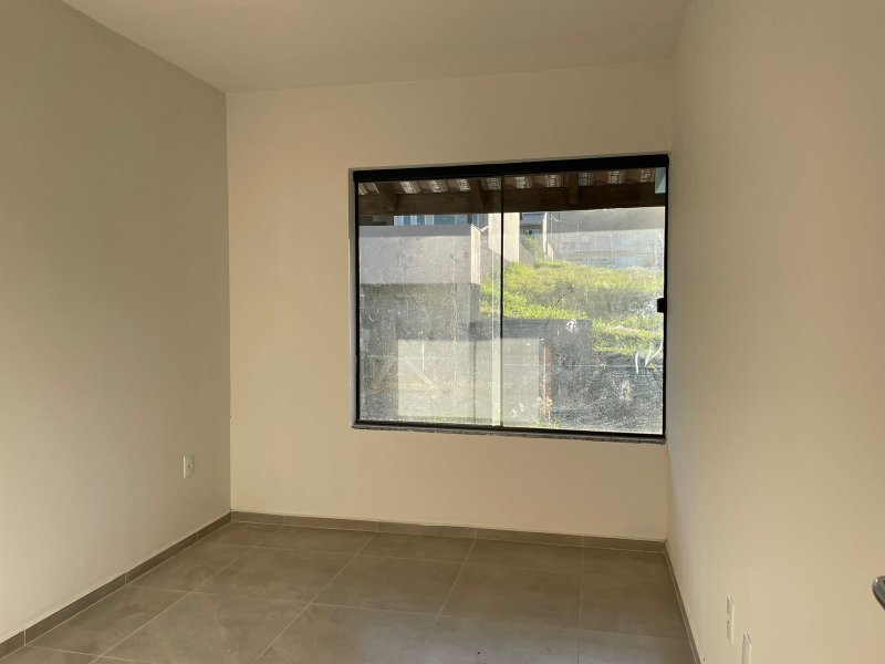 Casa na Araponguinhas - Timbó - 