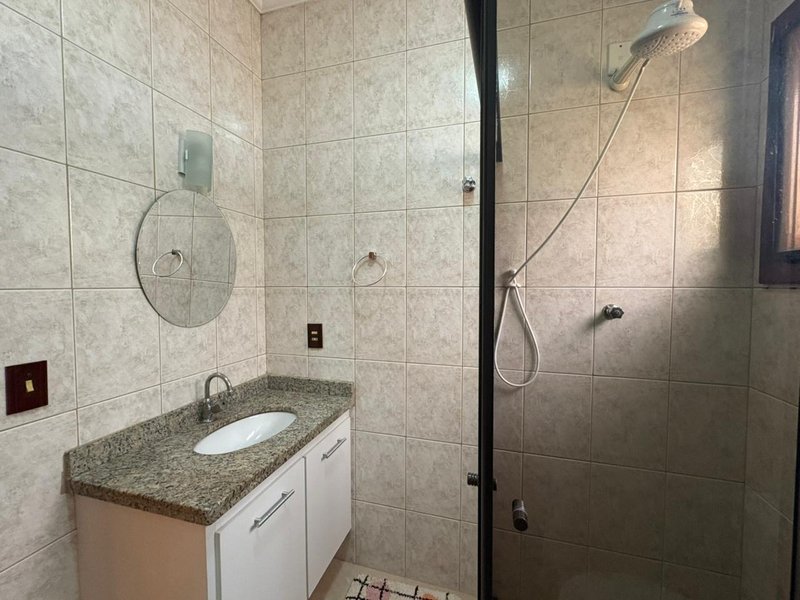Casa à venda, com 3 quartos, térrea R$ 1.090.000 - Condomínio Saint Claire Sorocaba SP Rua Amélio Mascella Sorocaba - 