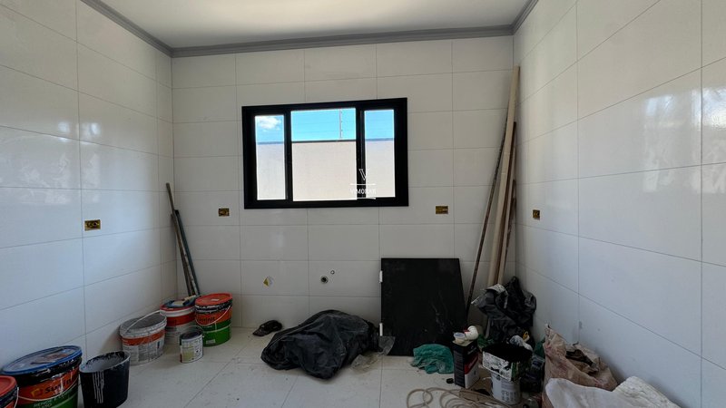 Sobrado 3 dormitórios sendo 1 suíte + 2 vagas de garagem - Guarulhos - 