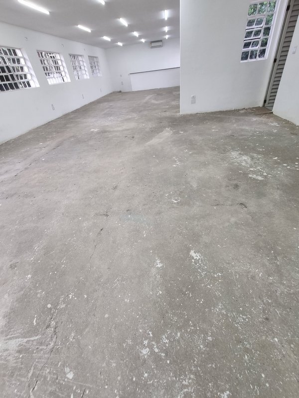 ALUGA-SE IMÓVEL COMERCIAL - EXCELENTE LOCALIZAÇÃO - 724M2 - IDEAL PARA CLÍNICAS Avenida São Gualter São Paulo - 