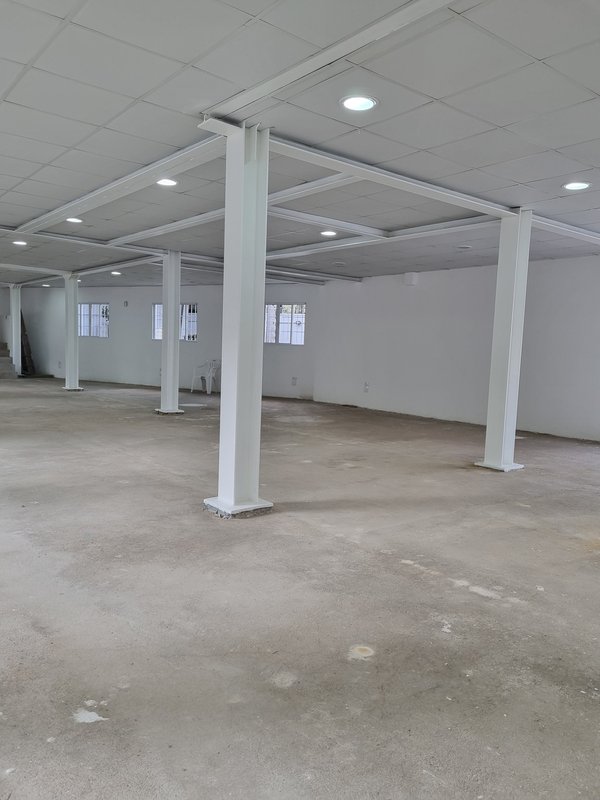 ALUGA-SE IMÓVEL COMERCIAL - EXCELENTE LOCALIZAÇÃO - 724M2 - IDEAL PARA CLÍNICAS Avenida São Gualter São Paulo - 