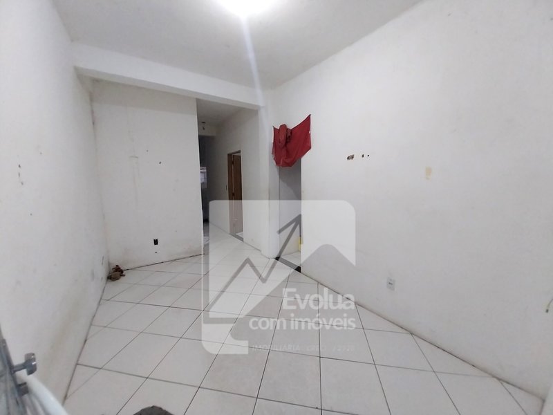 Vendo R$ 135.000 Casa 1º Andar, 2/4, Garagem, Energia Solar - ITINGA - Lauro de Freias Rua João de Souza Araújo Lauro de Freitas - 