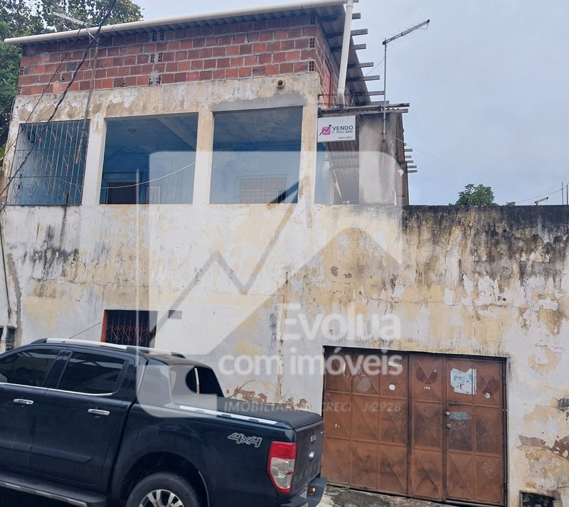 Vendo R$ 135.000 Casa 1º Andar, 2/4, Garagem, Energia Solar - ITINGA - Lauro de Freias Rua João de Souza Araújo Lauro de Freitas - 