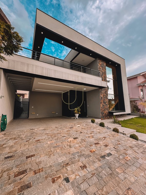 Casa com 3 Suítes no Altos da Serra I Avenida Possidonio José de Freitas São José dos Campos - 