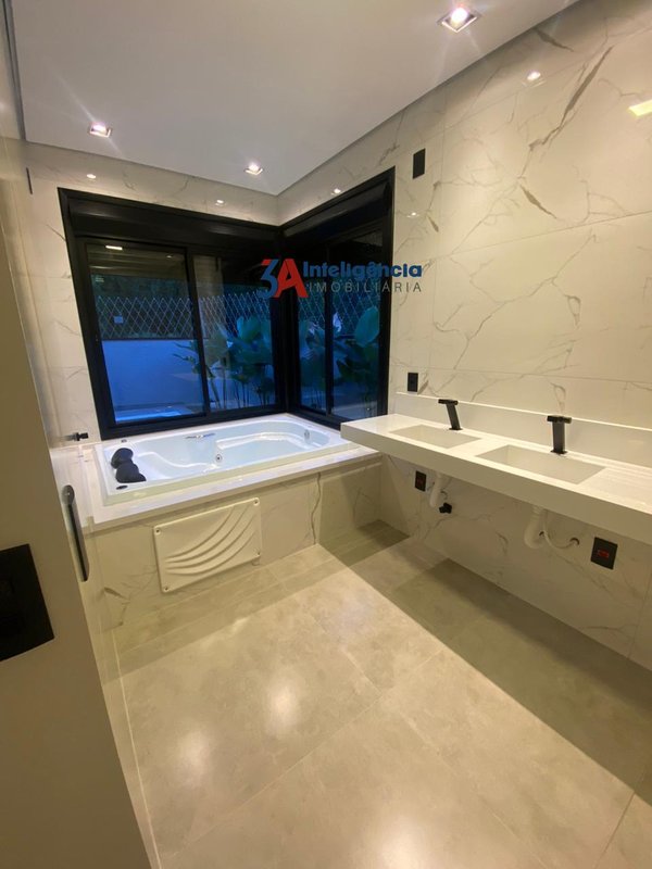CASA CONDOMÍNIO SUNLAKE - Votorantim - 