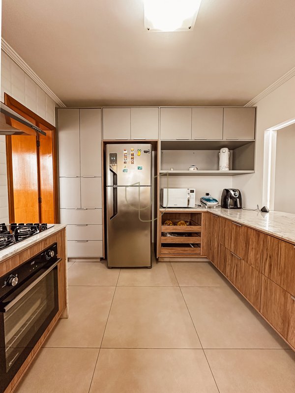 Cobertura Duplex com 4 Suítes no La Cite Avenida Heitor Villa Lobos São José dos Campos - 