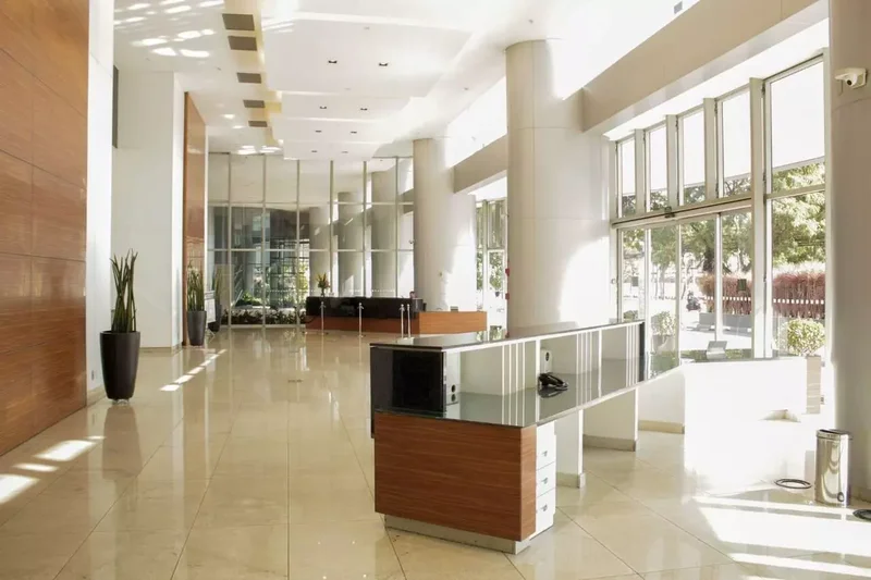 ALUGA-SE EXCELENTE SALA COMERCIAL ITAIM - 187m2 - 6 VAGAS Av. das Nações Unidas São Paulo - 