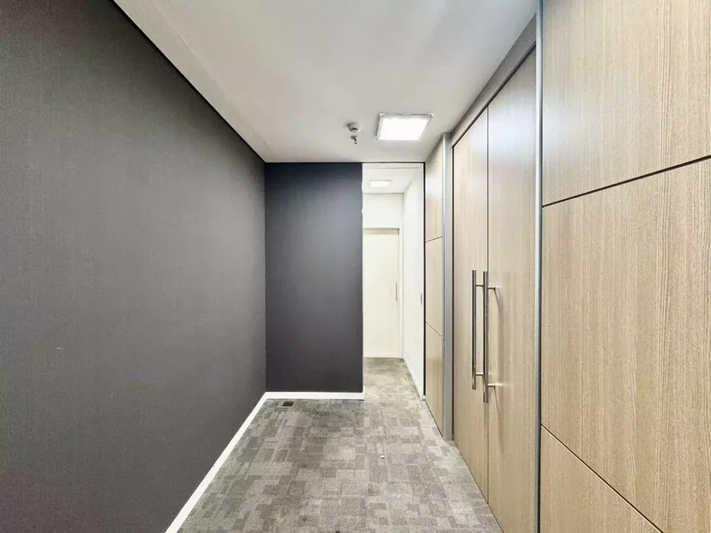 ALUGA-SE CONJUNTO COMERCIAL - 131m2 - PRONTO PARA SUA EMPRESA!!! - 4 VAGAS Avenida das Nações Unidas São Paulo - 