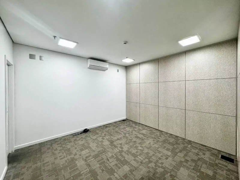ALUGA-SE CONJUNTO COMERCIAL - 131m2 - PRONTO PARA SUA EMPRESA!!! - 4 VAGAS Avenida das Nações Unidas São Paulo - 