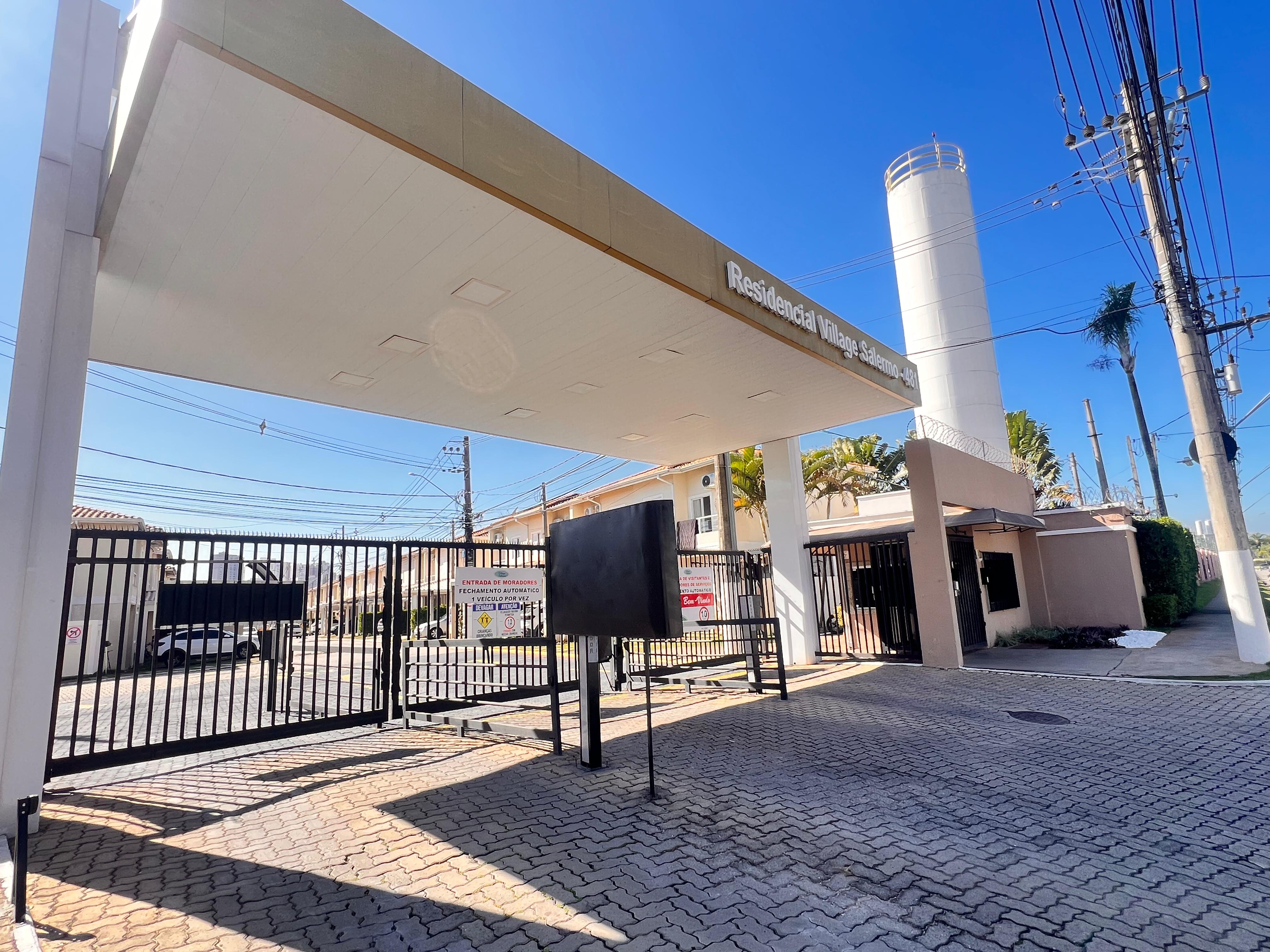 Casa com 3 dormit&oacute;rios &agrave; venda,165 m&sup2; - Condom&iacute;nio Village Salermo - Sorocaba - SP Avenida Adolpho Massaglia Sorocaba - 