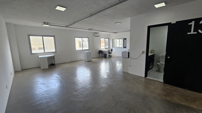 ALUGA-SE SALA COMERCIAL PARA ESCRITÓRIO - 200m2 - 2 VAGAS - Rua Marina Ciufuli Zanfelice São Paulo - 