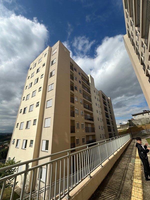 BELO APARTAMENTO RESIDENCIAL BABILÔNIA - Franco da Rocha - 