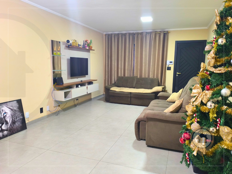 SOBRADO À VENDA COM 107 M² | 3 QUARTOS | 1 SUÍTE | 3 BANHOS | 1 VAGA | VILA MESQUITA/SP! Rua Parianas São Paulo - 