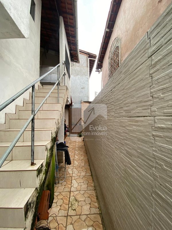 Vendo casa 2/4 em Itapuã por R$ 310.000,00 - Prox. Novo Mix - Salvador - 