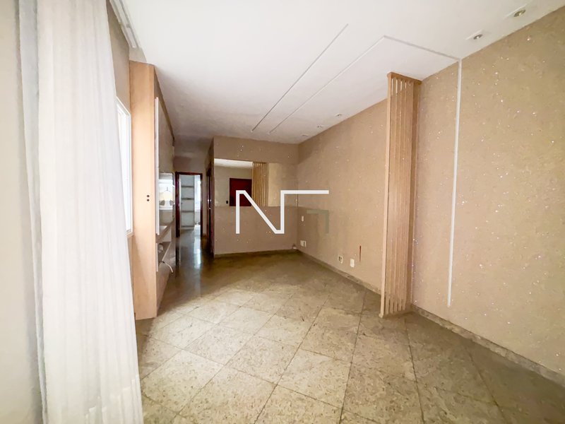 Espaço e Comodidade na Orla: 3 Quartos na Praia da Costa Avenida Antônio Gil Vellozo Vila Velha - 