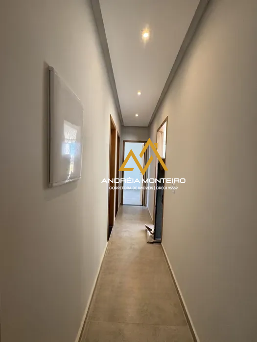 Casa com 3 dormitórios à venda, 240m² por R$ 580.000 - Cond. Dom Village (Ubatiba)-Maricá Rodovia Vereador Oldemar Guedes Figueiredo Km 04 Maricá - 